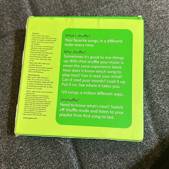 Brand New Apple iPod Shuffle 512mb Original Box 1st Gen White Vintage Model - Picture 4 of 4